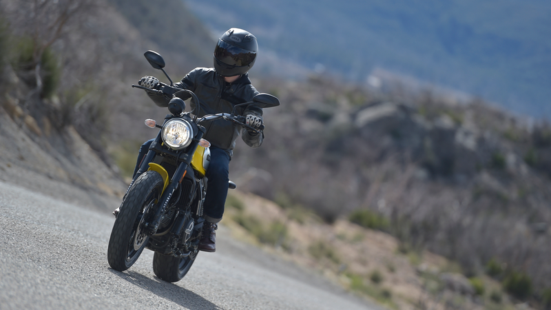 Illustration for article titled First Ride: The Ducati Scrambler Is An Amazingly Fun Bike For All Riders